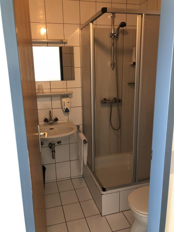 Schlafgut Hotel Sankt Polten Bagian luar foto