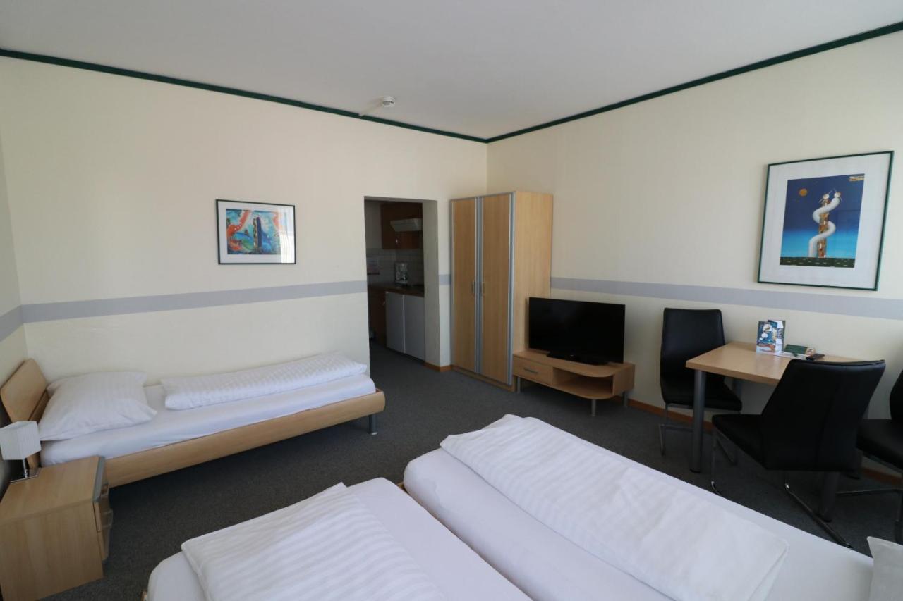 Schlafgut Hotel Sankt Polten Bagian luar foto